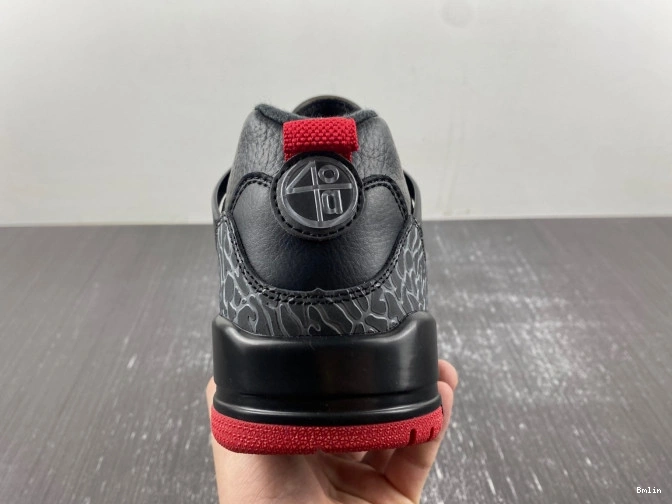 Bmlin FQ1579-006 Jordan Low Bred Spizike 0813